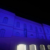 Cairo, Palazzo di Città si colora di blu per la Giornata mondiale della consapevolezza sull’autismo
