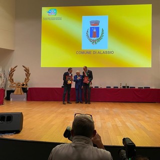 Alassio e lo sport, la città del Muretto premiata con la "Guirlande d'Honneur" della FICTS