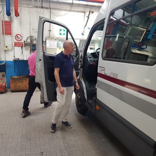 Nuove paratie di protezione per gli autisti sui mezzi Tpl: "Più sicurezza sui bus, intervento su 16 mezzi"