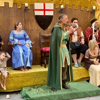 Un salto nel 1227, è iniziato il Palio Storico di Albenga. Emozioni, meravigliosi costumi e tanto sano antagonismo