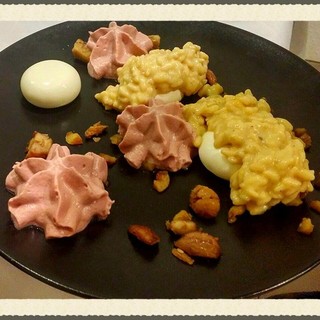 Giacchette nere in campo nel ricordo di Pippo Rapa