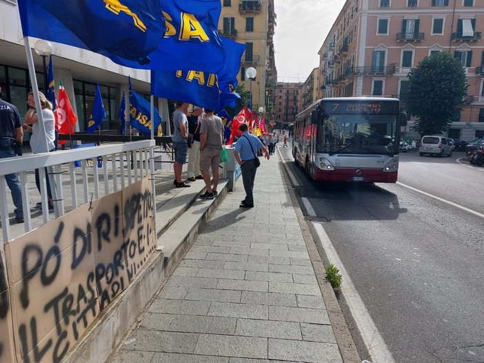 Mancanze organizzative e economiche in Tpl, i sindacati proclamano uno sciopero di 24 ore