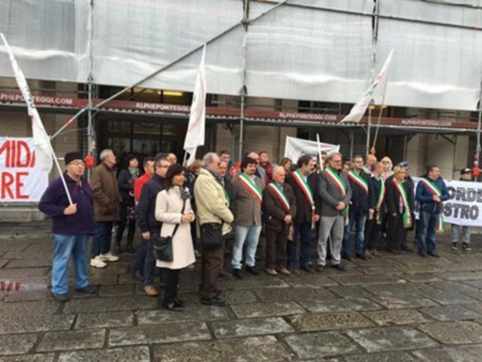 Ospedale di Cairo, incontro tra i sindaci "valligiani": "Non fossilizziamoci sulla qualifica di area disagiata, dobbiamo avere una struttura funzionante"