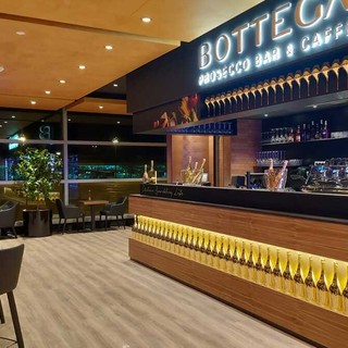 I Prosecco bar aumentano di numero: ora tocca alle Maldive e a Londra