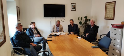 Collettamento al depuratore di Borghetto, i comuni della Val Maremola e Borgio diffidano la Servizi Ambientali: "È il momento di dire basta, vogliamo dei fatti" (FOTO e VIDEO)