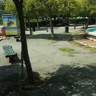 Savona, no ad un'ordinanza di chiusura delle spiagge e del Prolungamento. Caprioglio: "Il numero dei positivi in città sta calando"