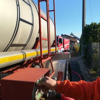 Allarme incendio in appartamento a Pietra Ligure: era un frigorifero in fiamme Allarme incendio in appartamento a Pietra Ligure: era un frigorifero in fiamme