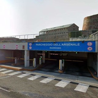 Savona, un parcheggio periferico per liberare quello dell'Arsenale dalle auto dei croceristi