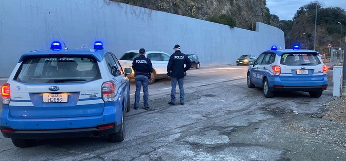 Si spacciano per dipendenti di Poste Italiane: due uomini denunciati per truffa