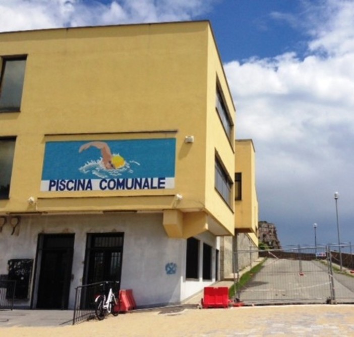 Savona, prorogata la gestione della piscina comunale del Prolungamento