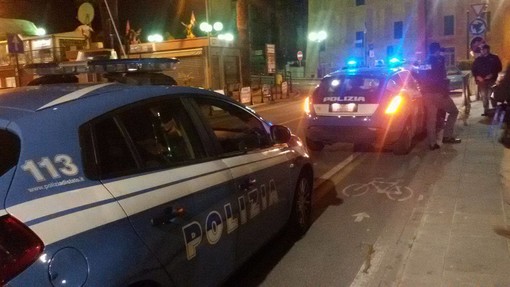 Risse e violenza nel centro di Albenga, il sindaco chiede rinforzi alla Prefettura: "La nostra città merita un'attenzione particolare"
