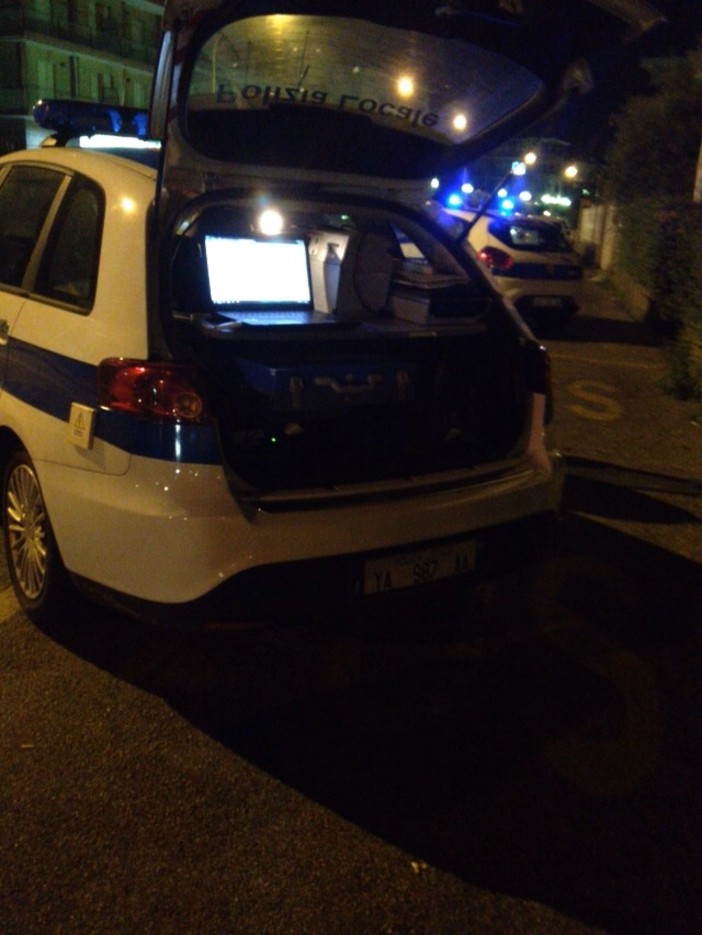 Ceriale, pattuglione della Locale: 50 mezzi pesanti controllati e 16 verbali