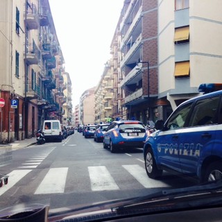 Prevenzione del crimine, pattuglione della Polizia in azione a Savona: due arresti per spaccio Prevenzione del crimine, pattuglione della Polizia in azione a Savona: due arresti per spaccio