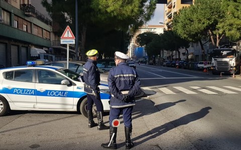 Savona, nel 2025 aumentano i verbali accertati per violazione del codice della strada: superati 1,7 milioni