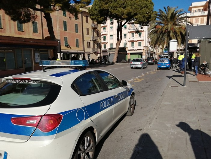 Albenga, la videosorveglianza con lettura targhe decisiva contro furti e incidenti: risolti più casi in dieci giorni Albenga, la videosorveglianza con lettura targhe decisiva contro furti e incidenti: risolti più casi in dieci giorni