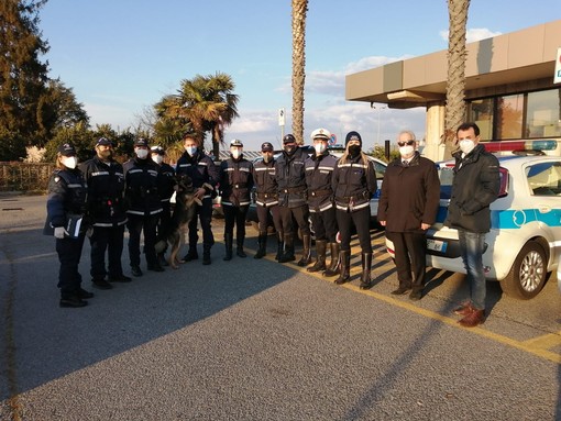Albenga, vendita oltre l'orario consentito e consumazione nelle vicinanze: chiusure immediate per 3 locali Albenga, vendita oltre l'orario consentito e consumazione nelle vicinanze: chiusure immediate per 3 locali