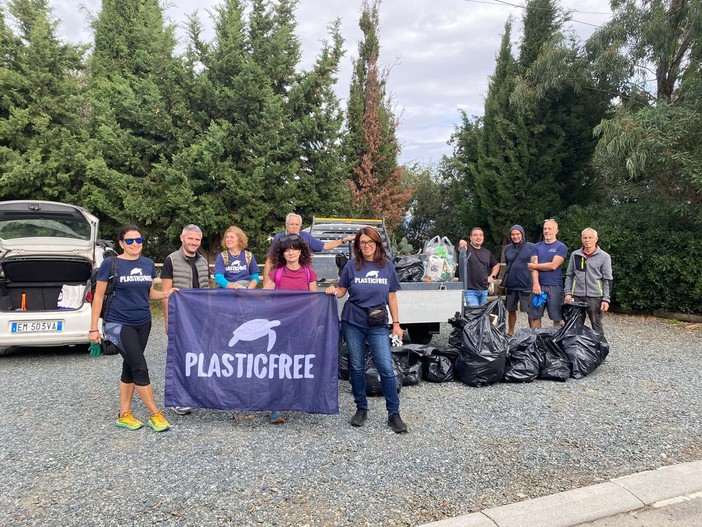 Celle Comune Plastic Free 2025: dall'ordinanza anti abbandono palloncini al mangia plastica e la lotta contro i mozziconi