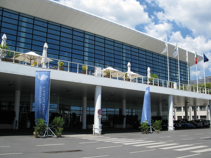 Savona, nuovo varco e rotatoria al terminal crociere: pubblicato l’avviso per l’ampliamento della concessione a Costa Savona, nuovo varco e rotatoria al terminal crociere: pubblicato l’avviso per l’ampliamento della concessione a Costa