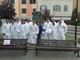 Cairo Montenotte: una domenica da "politici imbianchini" per rinnovare le panchine (FOTOGALLERY) Cairo Montenotte: una domenica da "politici imbianchini" per rinnovare le panchine (FOTOGALLERY)
