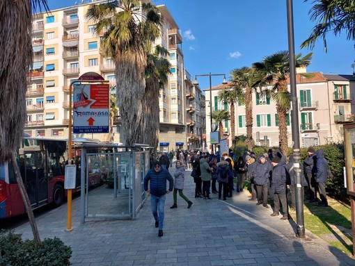 Mezzi Tpl non usciranno dal deposito se guasti. Pasa (Cgil): "Lo dicevamo da tempo, non dovrebbe servire la morte di un lavoratore per maturare questo concetto" Mezzi Tpl non usciranno dal deposito se guasti. Pasa (Cgil): "Lo dicevamo da tempo, non dovrebbe servire la morte di un lavoratore per maturare questo concetto"