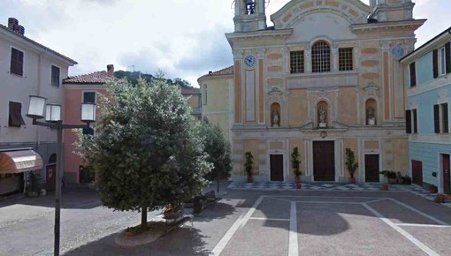 Altare, dimostrazione di primo soccorso in piazza Bertolotti