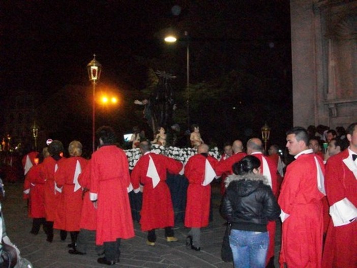 Una mostra fotografica sulla Processione del Venerdì santo di Savona Una mostra fotografica sulla Processione del Venerdì santo di Savona