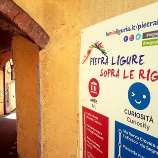 Pietra Ligure, a spasso per i caruggi del centro storico seguendo i percorsi colorati