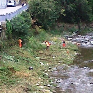 A Varazze è partita la pulizia dei torrenti con 30 corsi d’acqua coinvolti