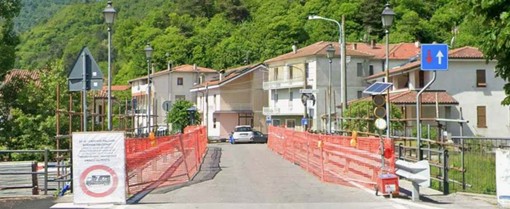 Pallare, lavori al ponte sulla Sp 15: senso unico alternato e stop ai mezzi pesanti