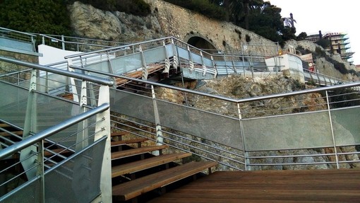 Borghetto, chiusa la passerella panoramica ciclo-pedonale di Capo Santo Spirito