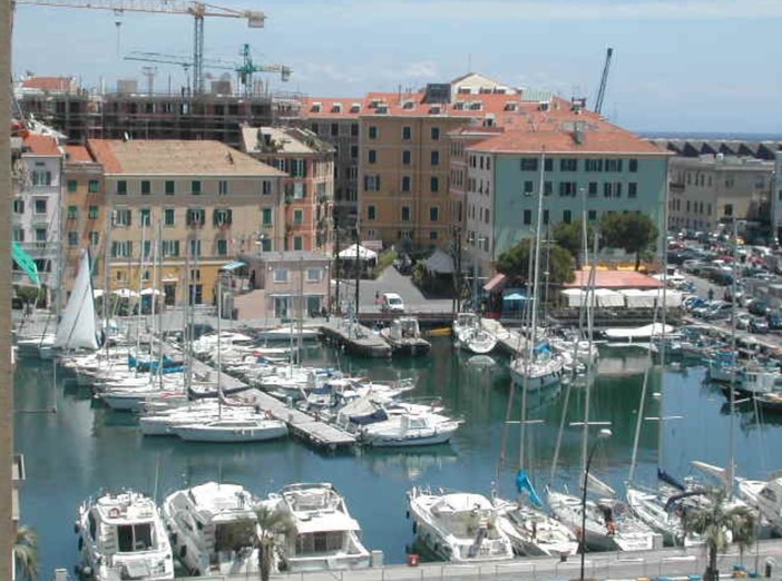 "Pesca con le bombe": Savona tra dubbi, segnalazioni e accertamenti "Pesca con le bombe": Savona tra dubbi, segnalazioni e accertamenti