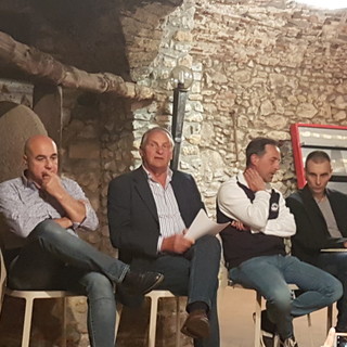 Più profughi che residenti a Peagna, Fazio: “Situazione preoccupante, possiamo solo cercare di vigilare” Più profughi che residenti a Peagna, Fazio: “Situazione preoccupante, possiamo solo cercare di vigilare”
