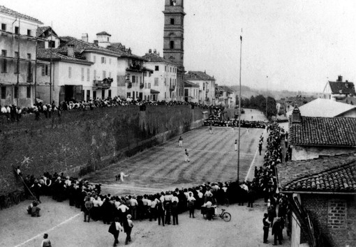 San Damiano di Asti, anni trenta del secolo scorso San Damiano di Asti, anni trenta del secolo scorso