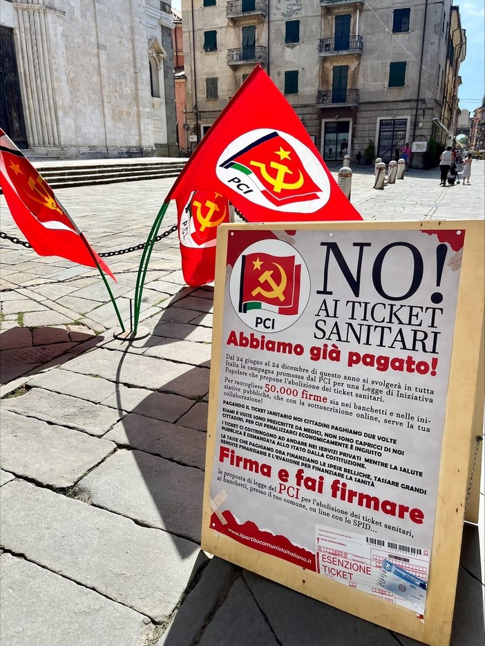 Il Pci ad Albenga per raccogliere le firme a sostegno dell’abolizione dei ticket sanitari