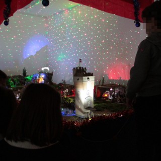 Savona, la prima scolaresca in visita al “Presepe in riva al mare” di Assonautica