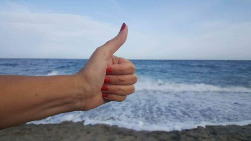 Pollice in su! Oggi, 1° marzo, è la Giornata mondiale del complimento