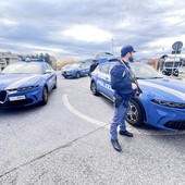 Fermato per tentato furto di capi di abbigliamento, deve scontare una pena di un anno e otto mesi: arrestato