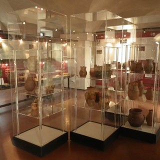 Sabato 12 dicembre: visita guidata alla scoperta del nuovo raddoppiato allestimento del Museo Archeologico, sul Priamàr