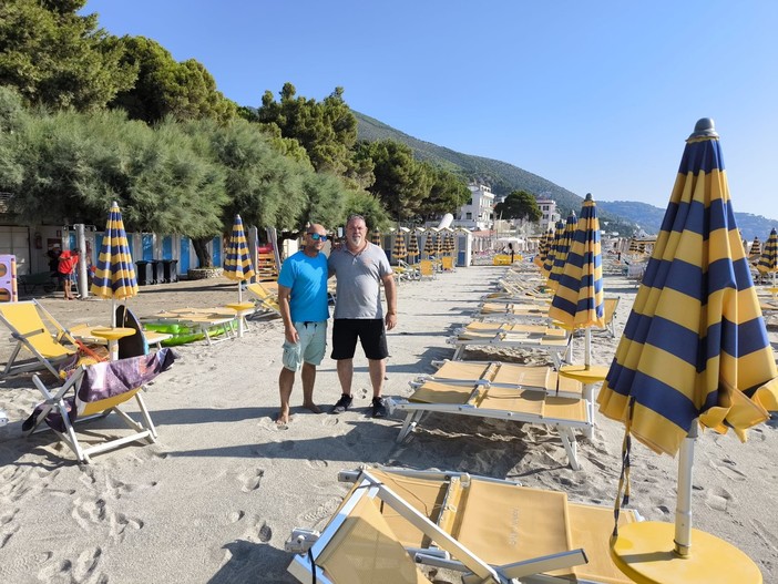 Serrata dei balneari, i consiglieri spotornesi Spiga e Pendola: "Vicini agli imprenditori e ai dipendenti" Serrata dei balneari, i consiglieri spotornesi Spiga e Pendola: "Vicini agli imprenditori e ai dipendenti"