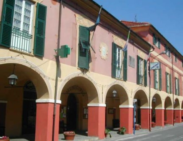 Pontinvrea, cambio della caldaia nell'edificio scolastico