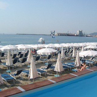 Albissola: ai Bagni Nettuno, l&amp;#039;oasi del divertimento es