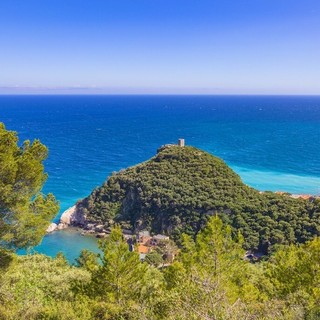 Il viaggio delle Pioniere, un’installazione vivente al Parco del Promontorio di Varigotti