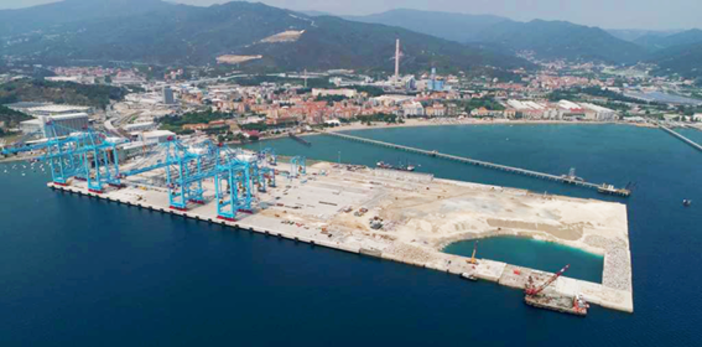 Ritardi viabilità piattaforma Maersk, i sindacati chiedono la convocazione di un tavolo specifico territoriale Ritardi viabilità piattaforma Maersk, i sindacati chiedono la convocazione di un tavolo specifico territoriale