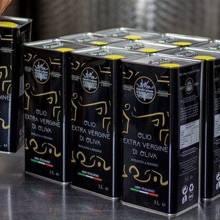 Perché affidarsi a produttori d’olio che seguono le metodologie tradizionali