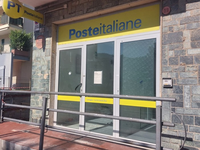 Ritardi nei lavori all'ufficio postale di Valleggia, Isetta: "Disagi insostenibili, deve riaprire al più presto con il punto Postamat" Ritardi nei lavori all'ufficio postale di Valleggia, Isetta: "Disagi insostenibili, deve riaprire al più presto con il punto Postamat"