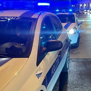 Scappa dal luogo dell'incidente, una volta rintracciato risulta senza patente ma soprattutto ricercato per reati di anni fa Scappa dal luogo dell'incidente, una volta rintracciato risulta senza patente ma soprattutto ricercato per reati di anni fa