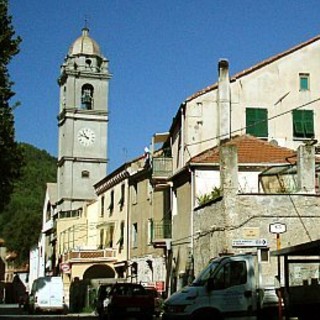 Quiliano: il sindaco Ferrando e l'assesore Lirosi insieme per risolvere problemi della frazione