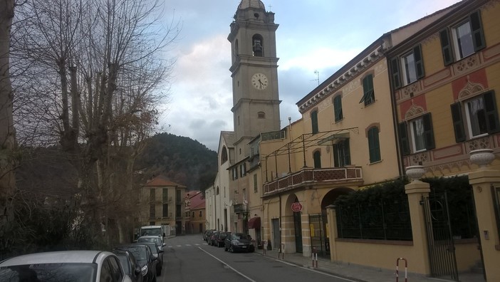 Padre-eroe fa partorire la moglie in casa a Quiliano