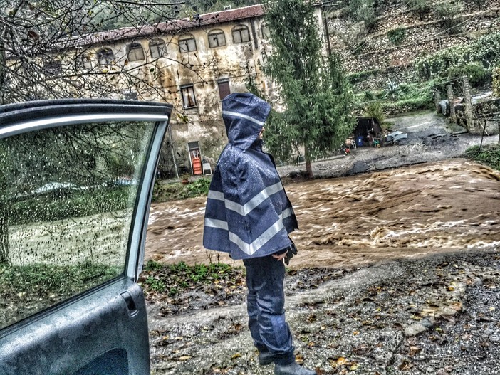 Quiliano: prosegue il presidio per l'allerta meteo, numerosi interventi sul territorio