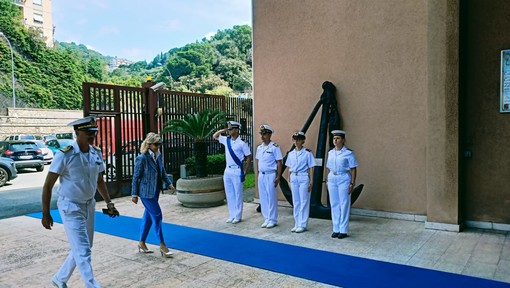 Savona, il Questore Simone visita la Capitaneria di Porto